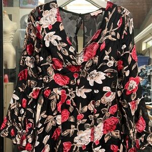 Renamed Womens Dress Long sleeve Floral Velvet sweetheart Neck Sheer Size Small